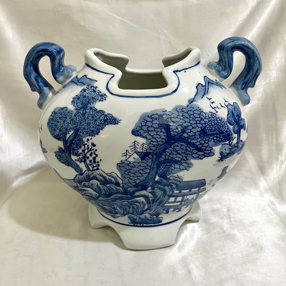 Vintage Japanese Style Blue and White Porcelain Vase